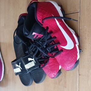 Nike Mike Trout Baseball Ceats Lot. YOUTH 3.5. Red.